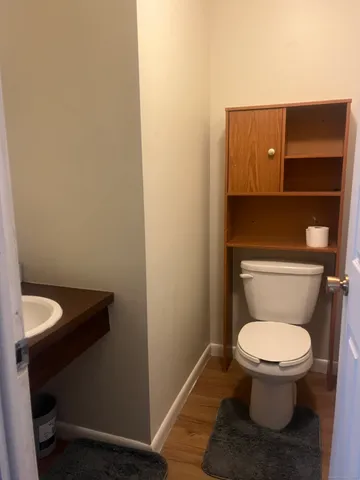 $1,900 | 244 High Path Road, Unit 244, Windsor, CT 06095