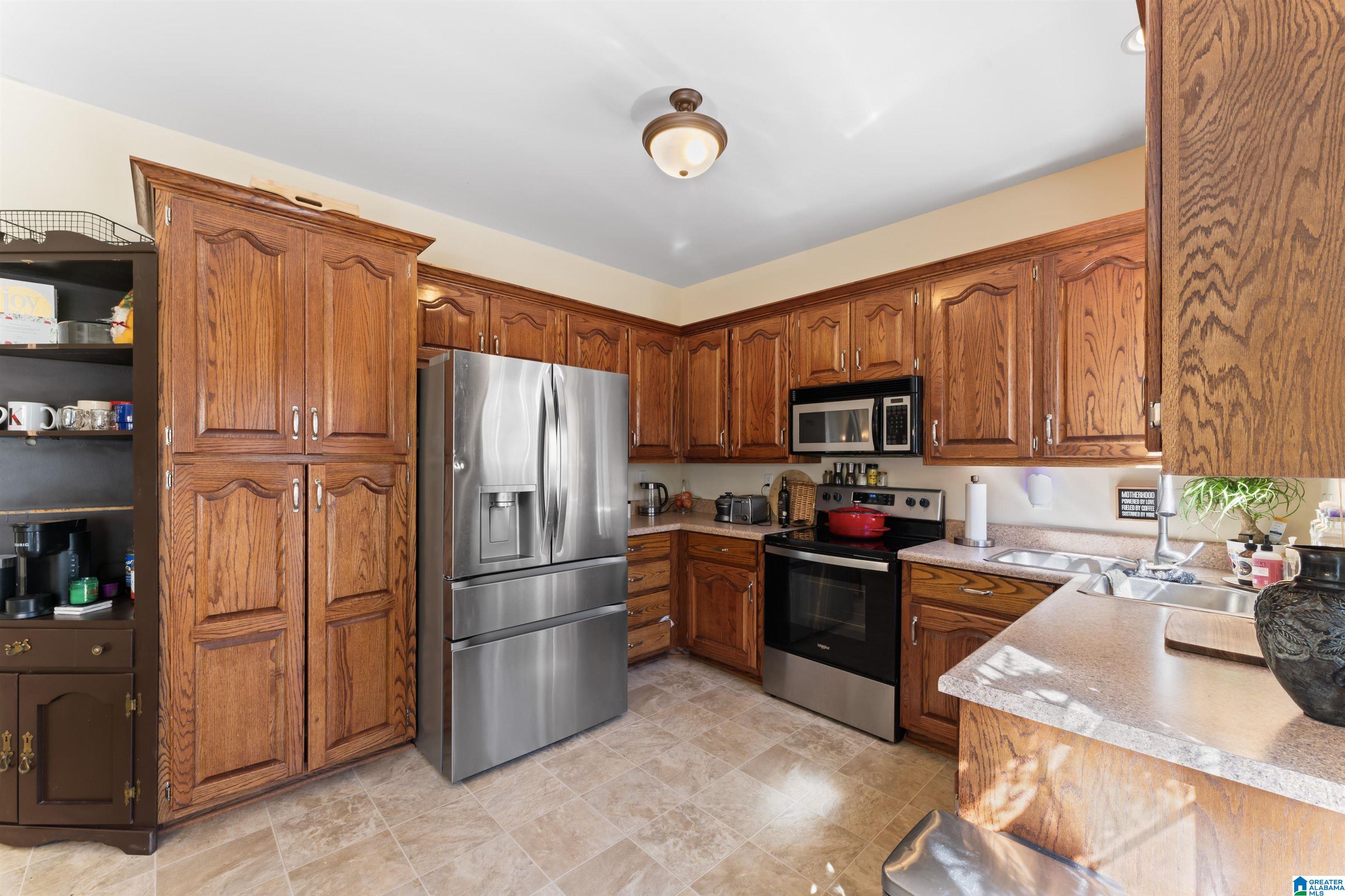 215 Woodland Ridge Road Odenville, AL 35120 - Photo 14 of 31
