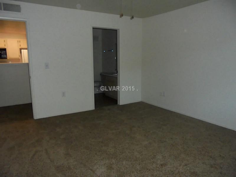 7885 West Flamingo Road, Unit 2168 Las Vegas, NV 89147 - Photo 18 of 35 Master Bedroom.
