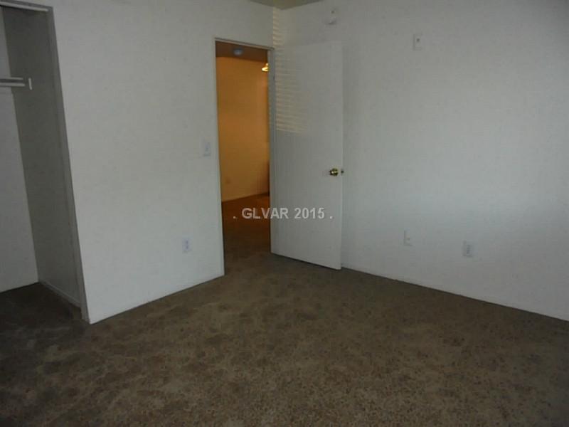 7885 West Flamingo Road, Unit 2168 Las Vegas, NV 89147 - Photo 25 of 35 Bedroom.