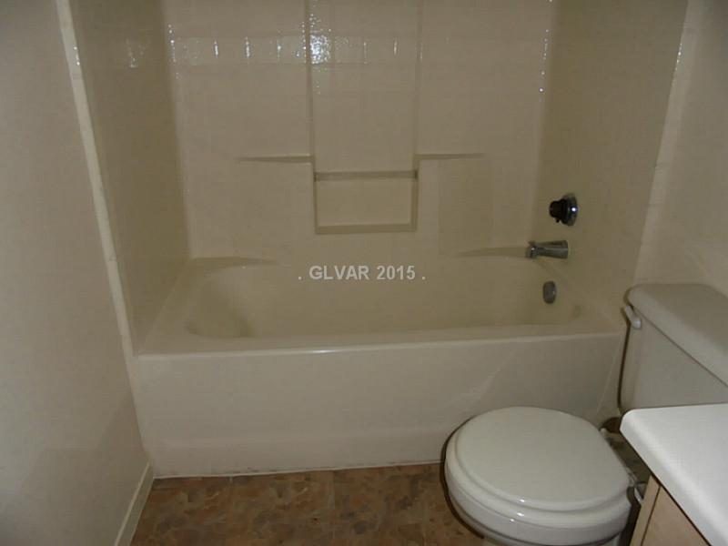 7885 West Flamingo Road, Unit 2168 Las Vegas, NV 89147 - Photo 27 of 35 Bathroom.