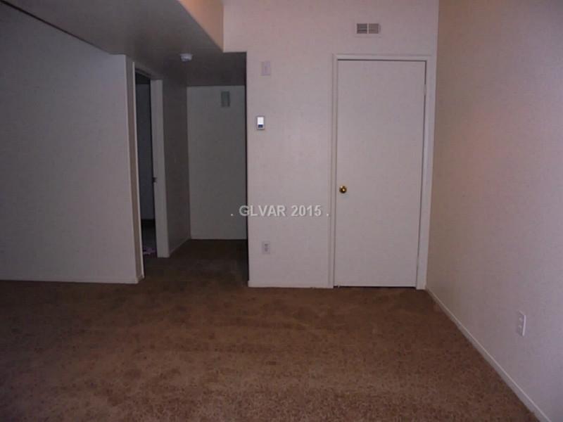 7885 West Flamingo Road, Unit 2168 Las Vegas, NV 89147 - Photo 9 of 35 Dining Room.