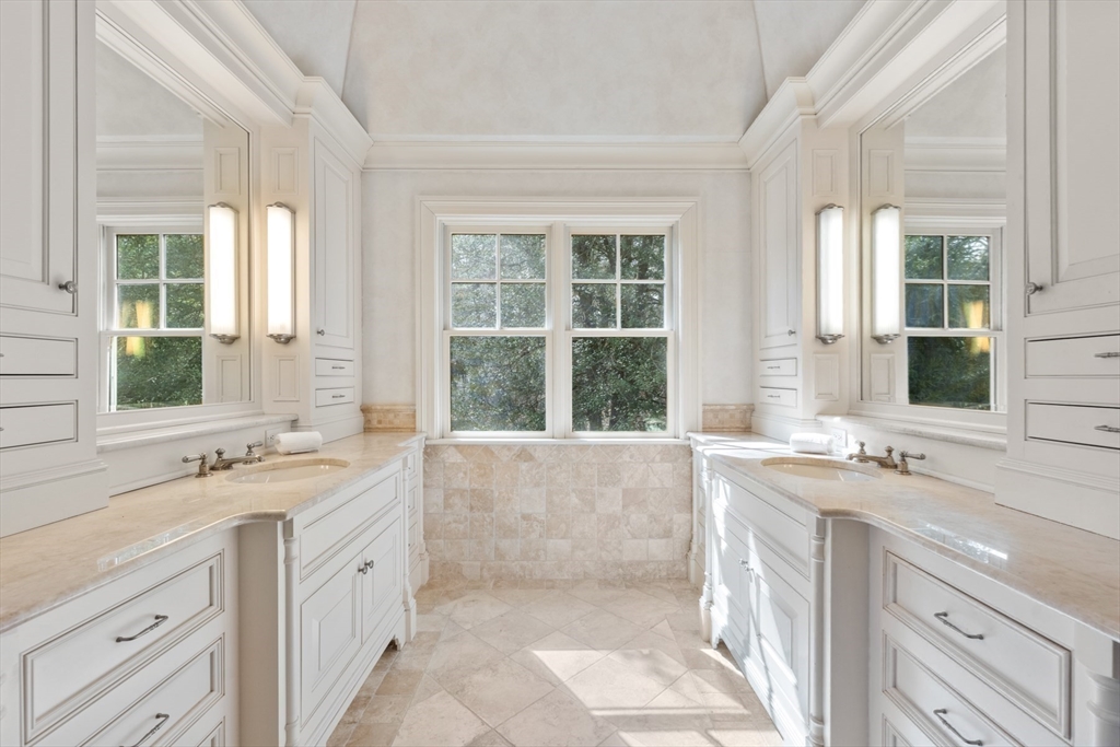 448-454 Concord Road Weston, MA 02493 - Photo 25 of 41