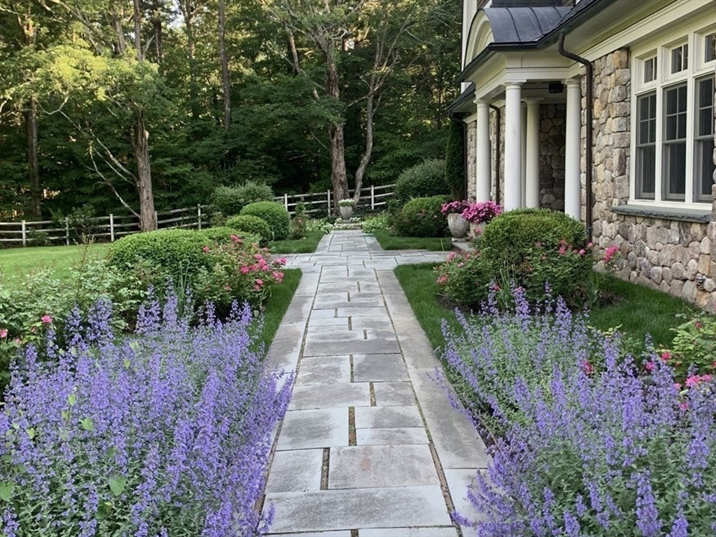 448-454 Concord Road Weston, MA 02493 - Photo 35 of 41