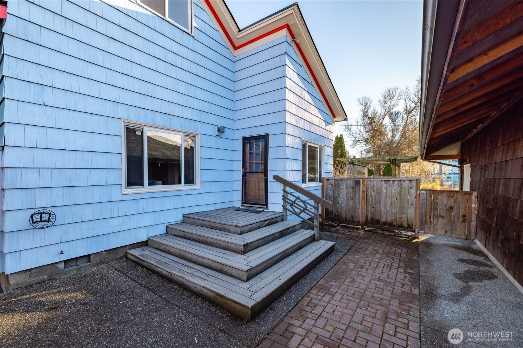 307 Centre Street La Conner, WA 98257 - Photo 26 of 33