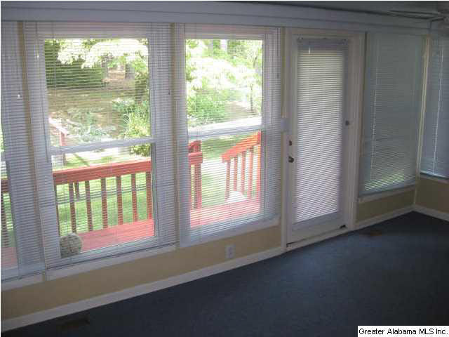 932 Barnisdale Road Birmingham, AL 35235 - Photo 16 of 31