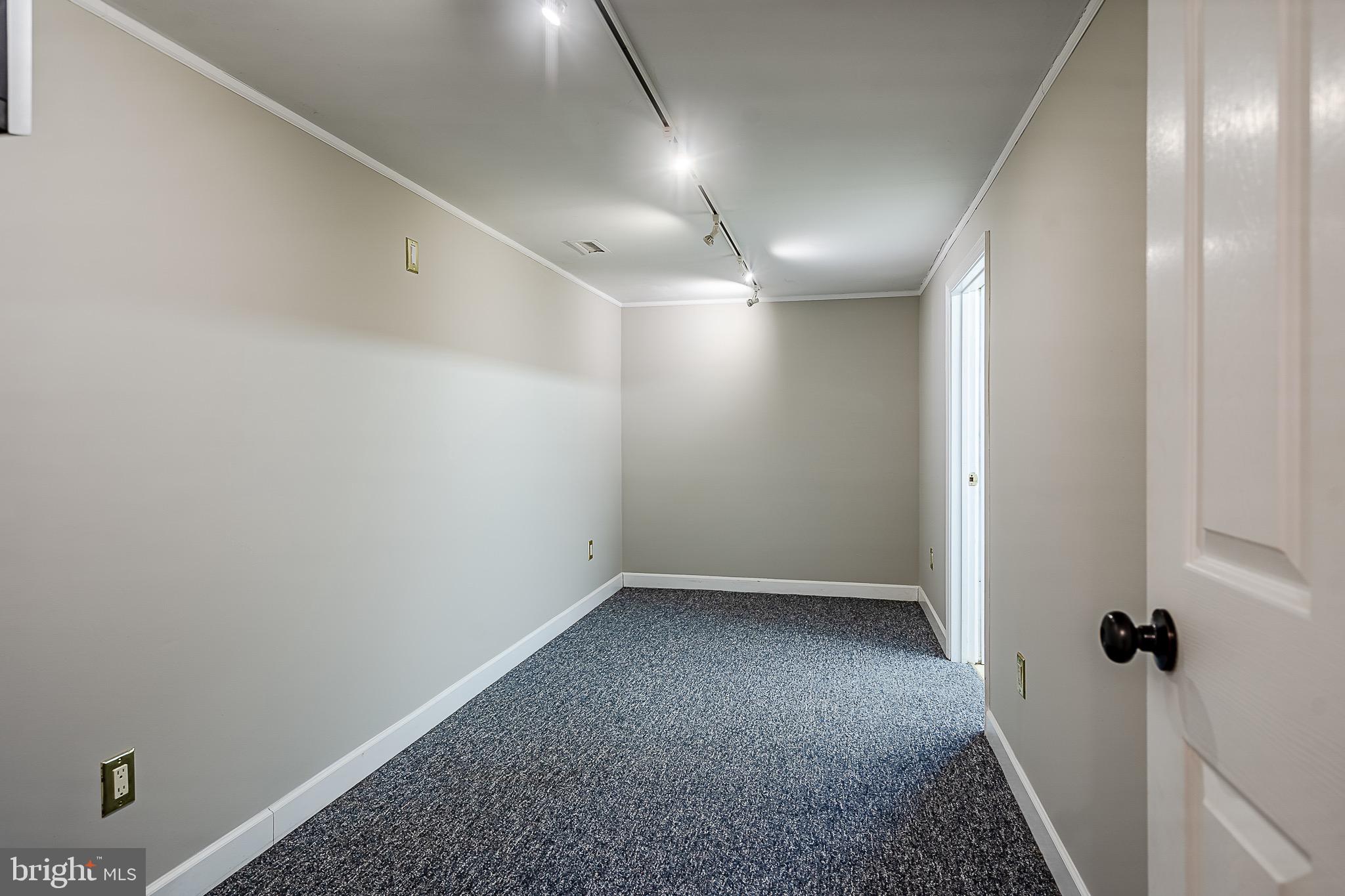 2008 Turnberry Circle Glenmoore, PA 19343 - Photo 48 of 62 Workout room