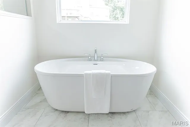 $719,000 | 310 Red Wing Court, Troy, MO 63379