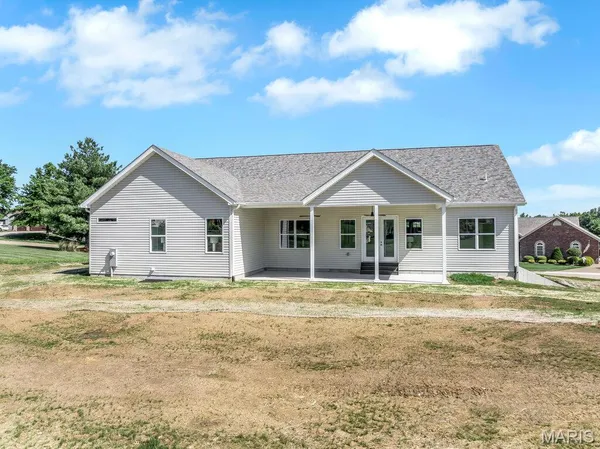 $699,000 | 310 Red Wing Court, Troy, MO 63379