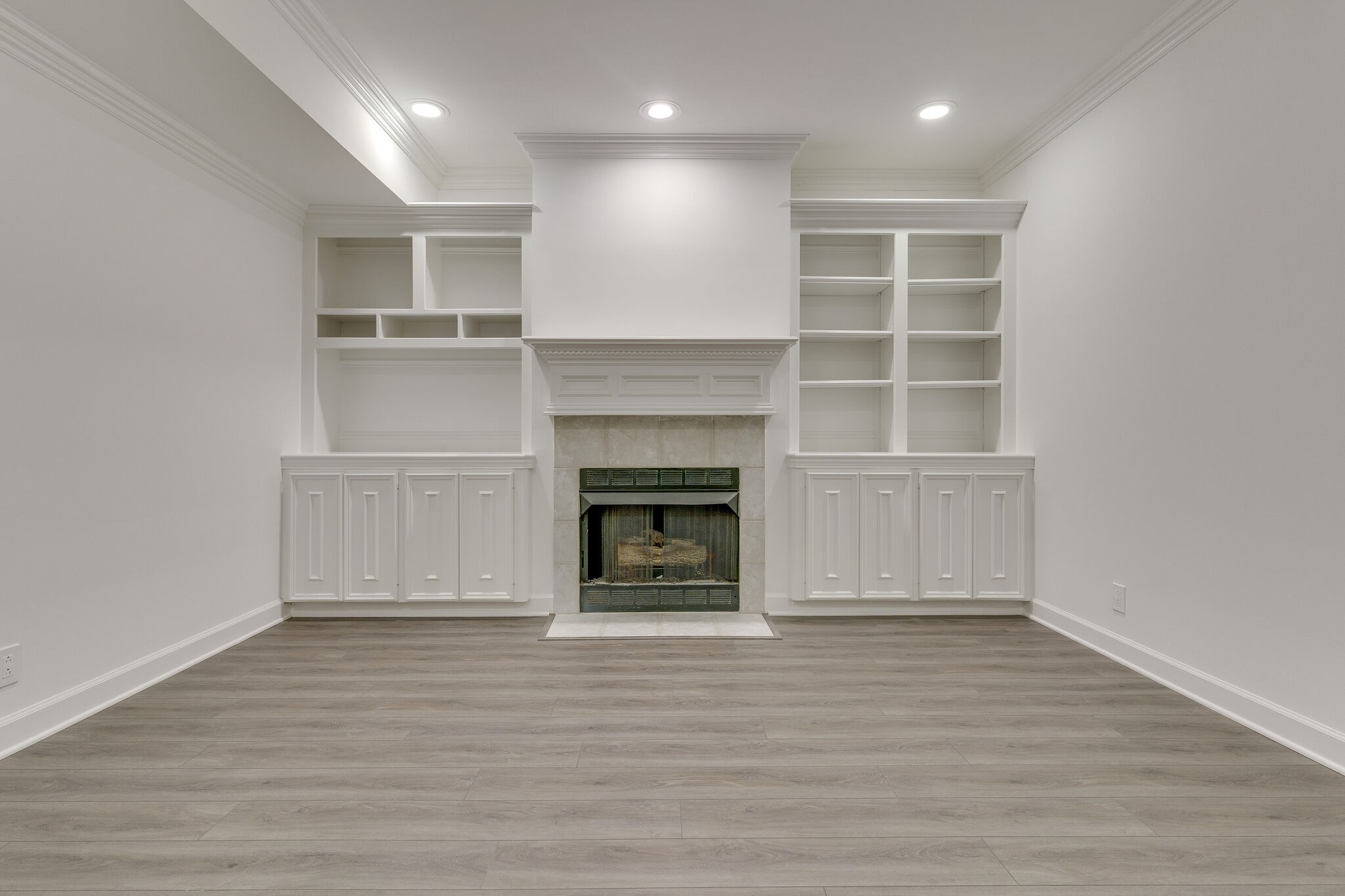 165 Hicks Road, Unit 9 Nashville, TN 37221 - Photo 5 of 39 Gallery Image 5