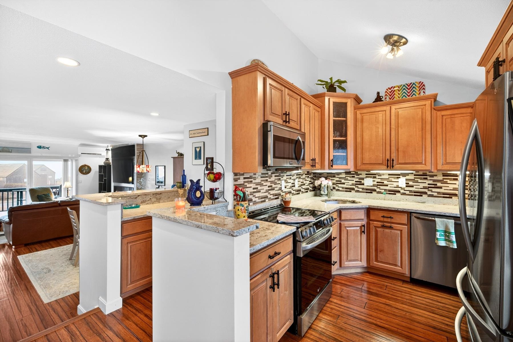 947 Ocean Boulevard, Unit 17 Hampton, NH 03842 - Photo 13 of 28