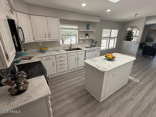 2015 North Delaware Drive Apache Junction, AZ 85120 - Photo 17 of 41 Kitchen 1