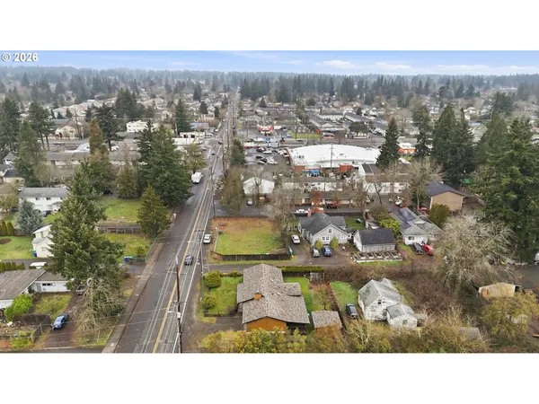 a black and white photo of a room