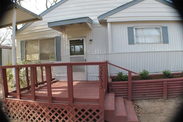 $89,000 | 5233 Sam Houston Drive, Log Cabin, TX 75148