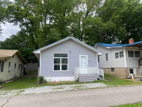 $110,000 | 414 West Coy Avenue, Silver Lake, IN 46982