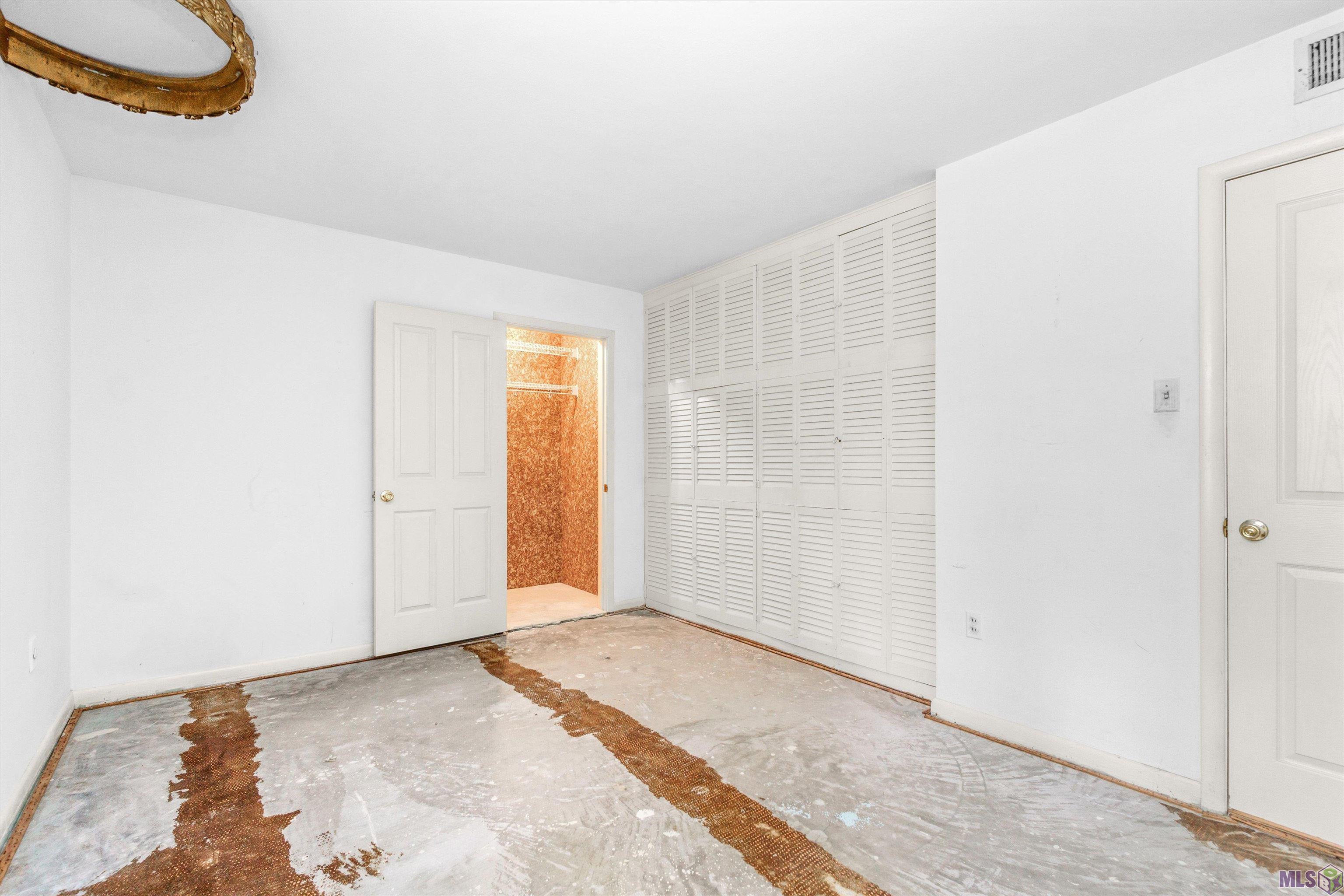 12026 Pecan Grove Court Baton Rouge, LA 70810 - Photo 15 of 20 Gallery Image 15