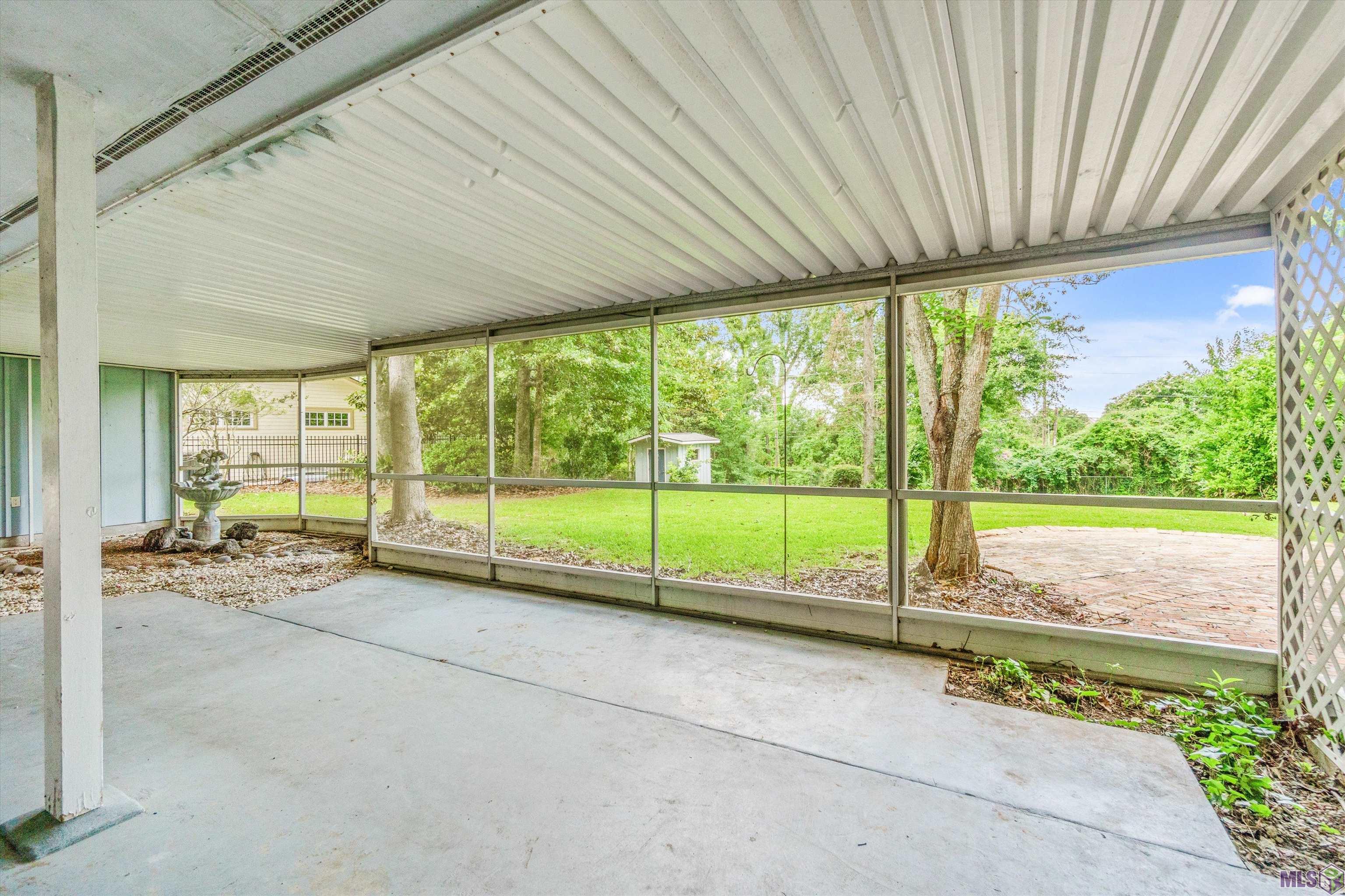 12026 Pecan Grove Court Baton Rouge, LA 70810 - Photo 17 of 20 Gallery Image 17