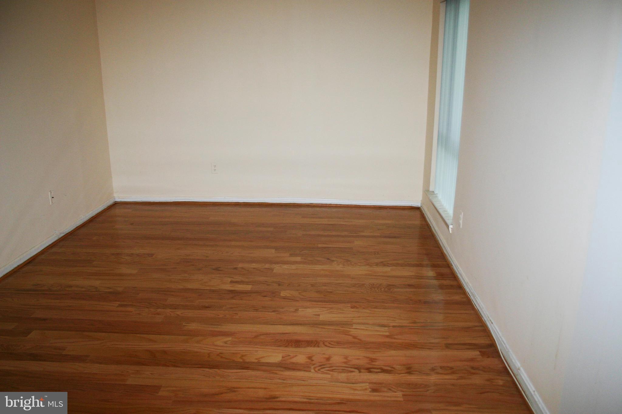 11228 Chestnut Grove Square, Unit 231 Reston, VA 20190 - Photo 11 of 16 Gallery Image 11