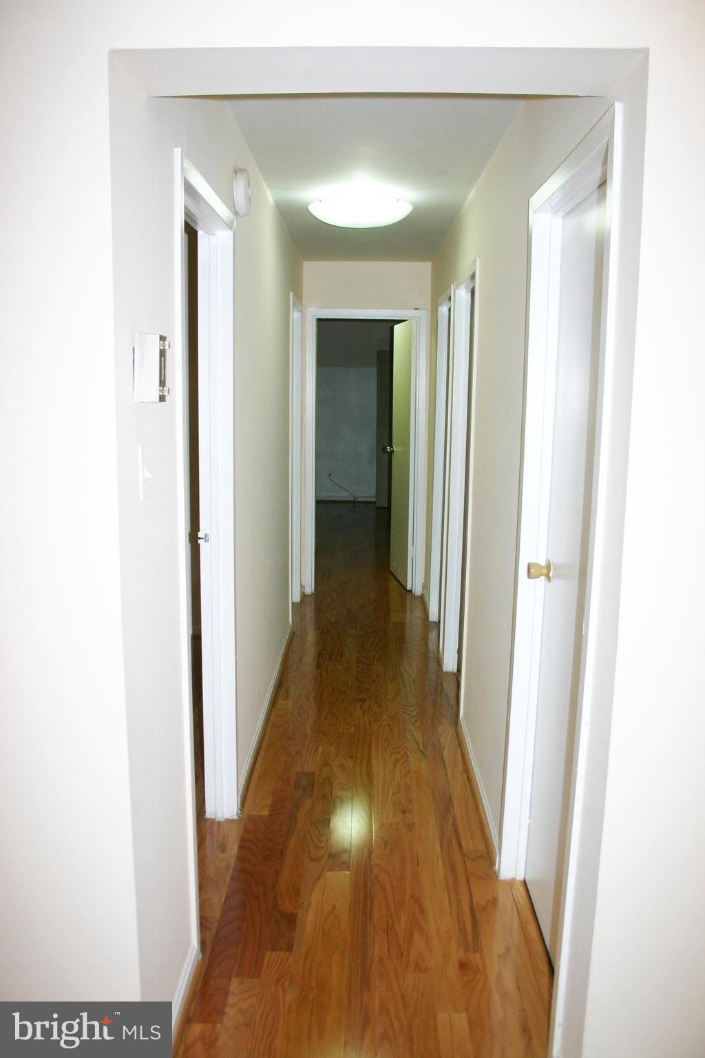 11228 Chestnut Grove Square, Unit 231 Reston, VA 20190 - Photo 5 of 16 Gallery Image 5
