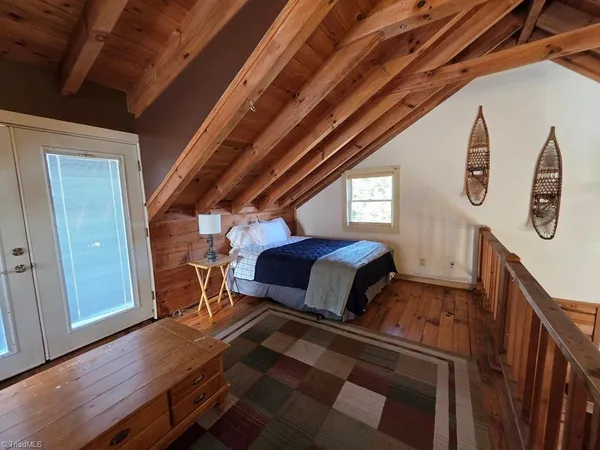 $500,000 | 328 Apple Hill Drive, Moravian Falls, NC 28654
