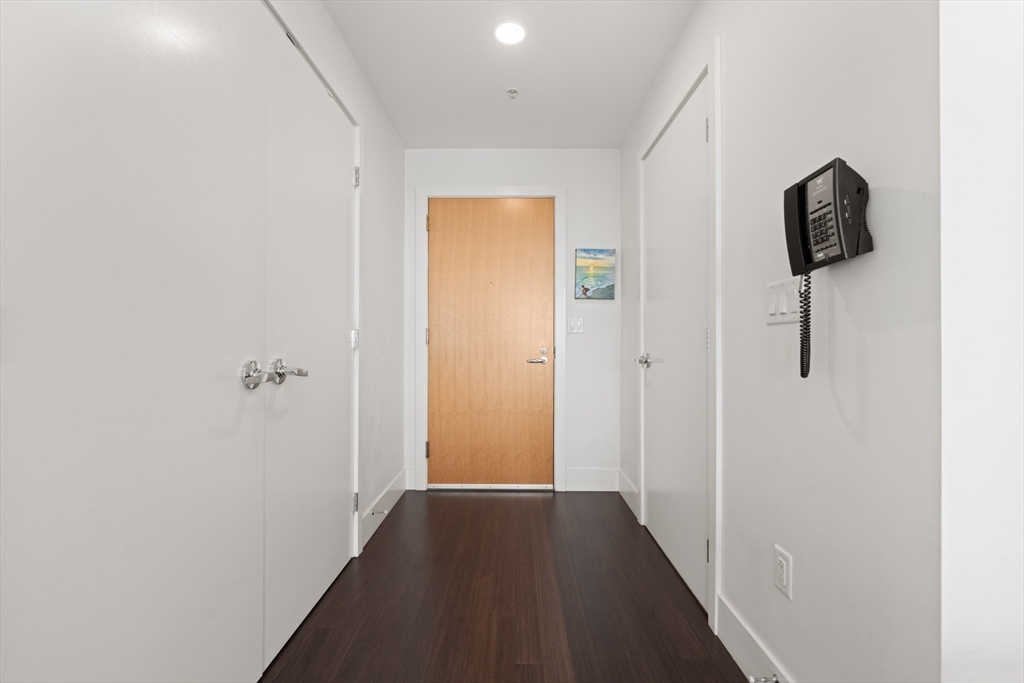 110 Stuart Street, Unit 26J Boston, MA 02116 - Photo 27 of 38