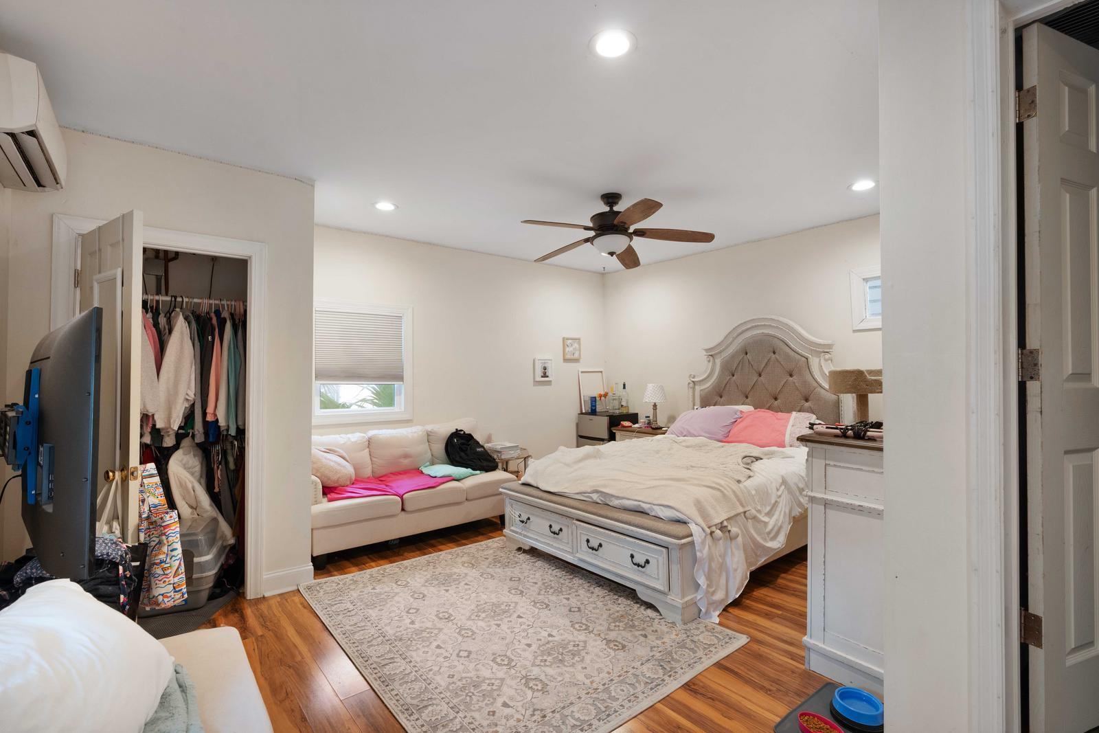 77 Pitt Street Charleston, SC 29403 - Photo 18 of 52 24