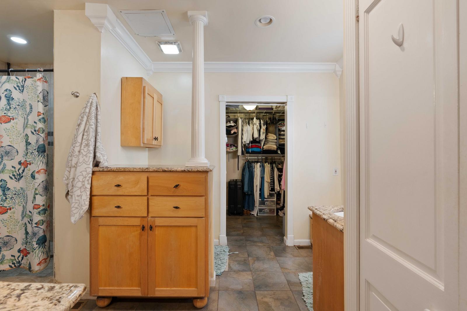 77 Pitt Street Charleston, SC 29403 - Photo 19 of 52 38