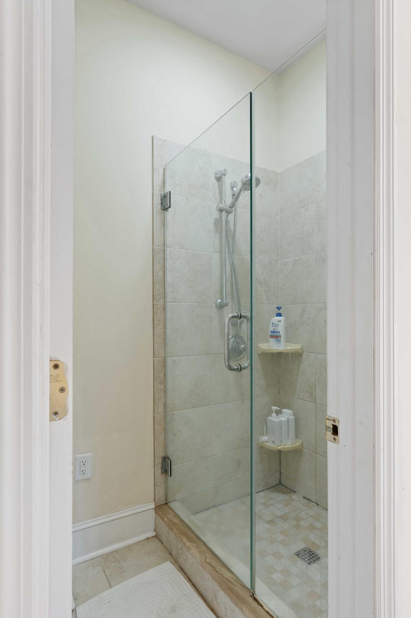 77 Pitt Street Charleston, SC 29403 - Photo 30 of 52 9