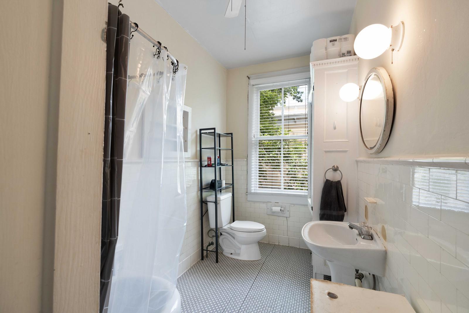 77 Pitt Street Charleston, SC 29403 - Photo 37 of 52 21