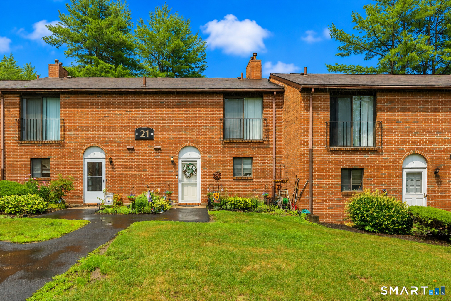 500 # 21d Darling Street, Unit D Southington, CT 06489 - Photo 2 of 18