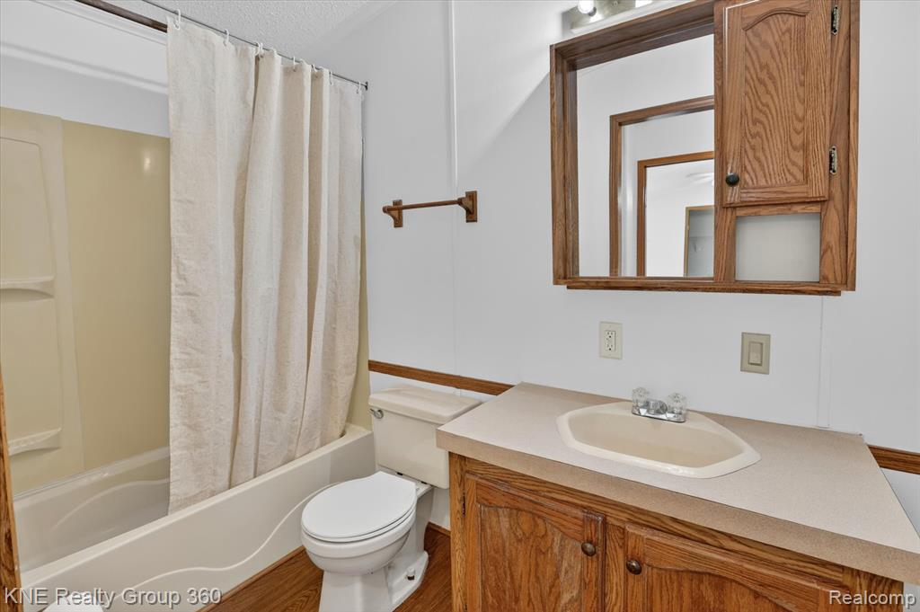 4884 Piersonville Road Columbiaville, MI 48421 - Photo 34 of 52