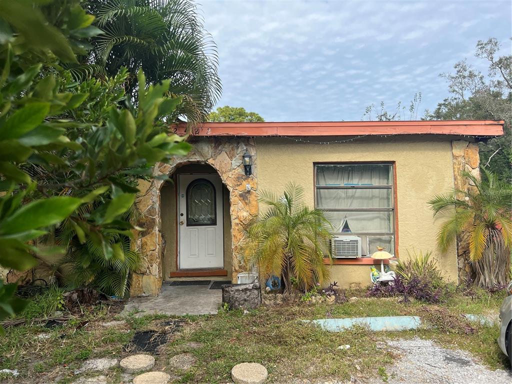 2422 North Ramona Circle, Tampa, FL 33612 Compass