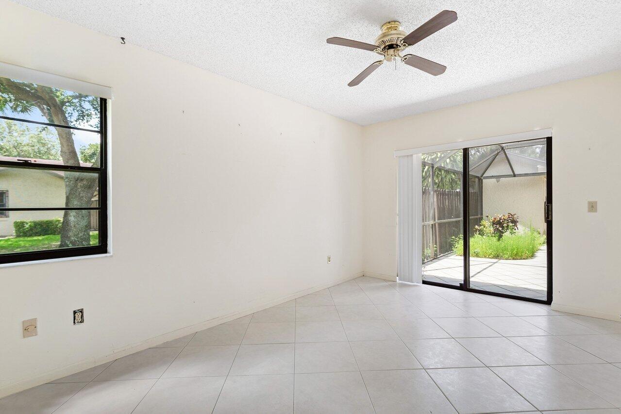 23315 Southwest 54th Way, Unit B Boca Raton, FL 33433 - Photo 13 of 24 013