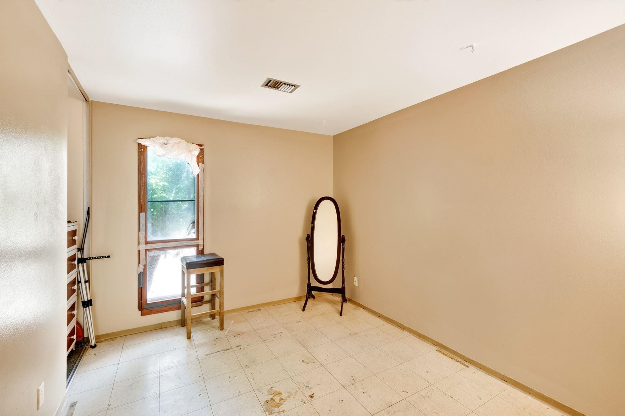 213 East Madison, WI 53704 - Photo 26 of 57 Gallery Image 26