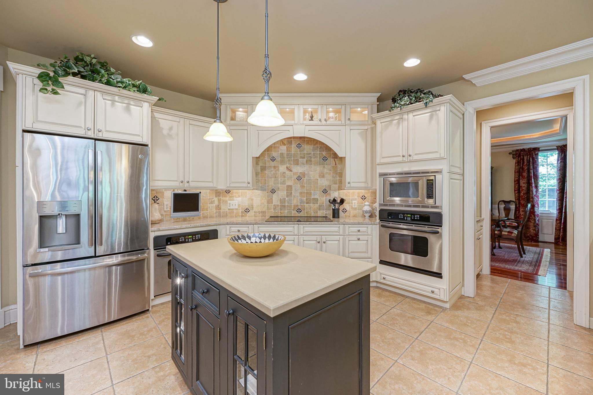 8 Catamount Drive Medford, NJ 08055 - Photo 11 of 60