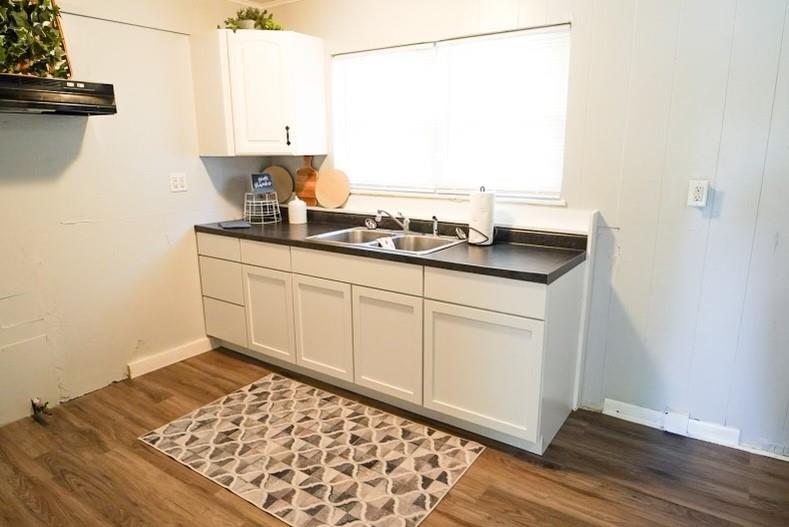 8543 Montery Road Indianapolis, IN 46226 - Photo 9 of 18 Gallery Image 9