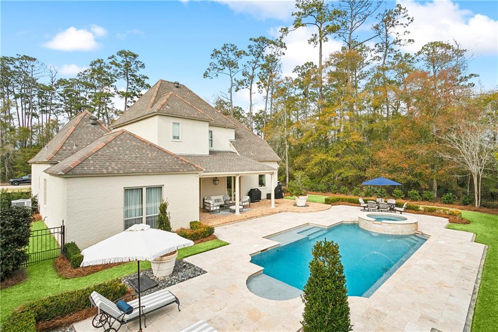 75 Oleander Court Mandeville, LA 70471 - Photo 16 of 33