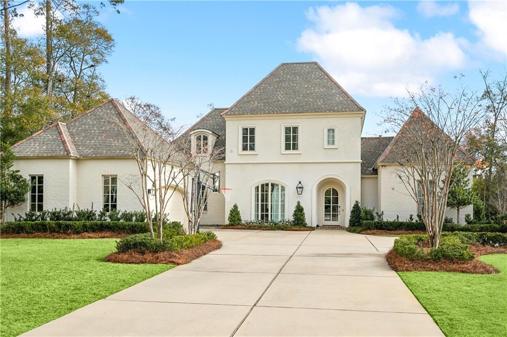 75 Oleander Court Mandeville, LA 70471 - Photo 2 of 33