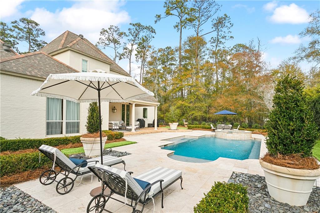 75 Oleander Court Mandeville, LA 70471 - Photo 9 of 33