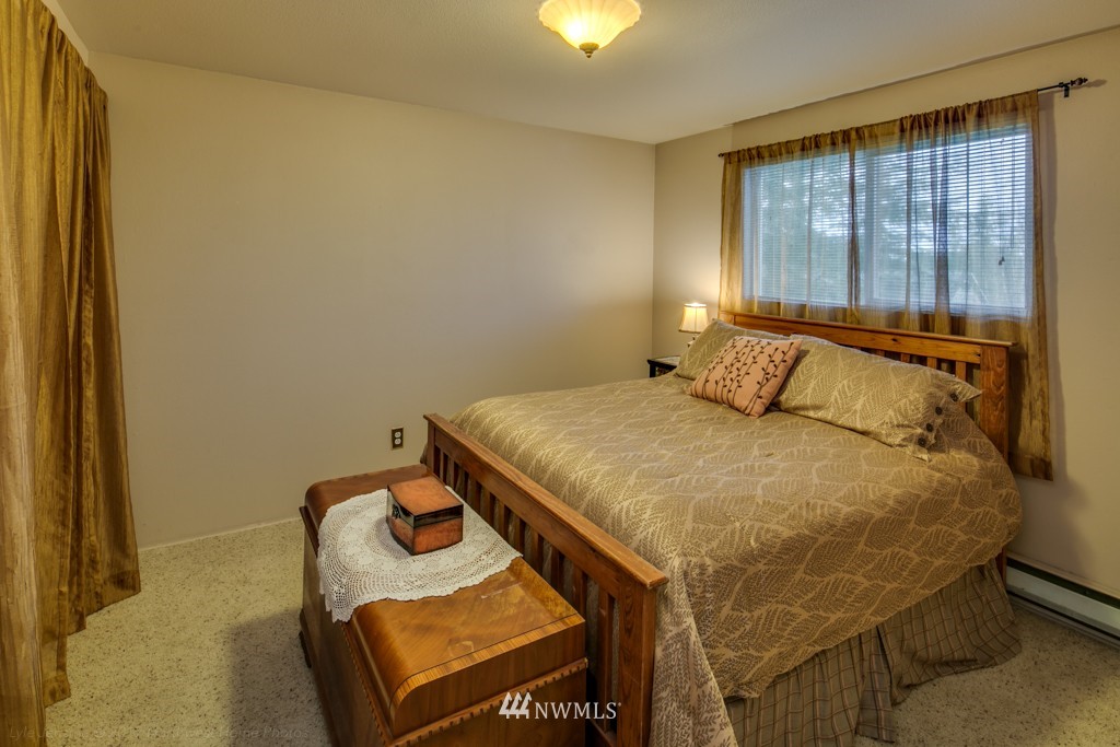 6113 Mission Road Bellingham, WA 98226 - Photo 13 of 20