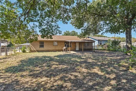 $200,000 | 622 Power Drive, Duncanville, TX 75116