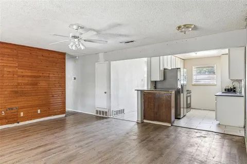 $200,000 | 622 Power Drive, Duncanville, TX 75116