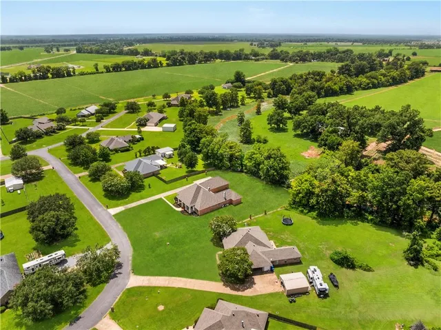 $469,900 | 146 Pecan Row Lane, Alexandria, LA 71303