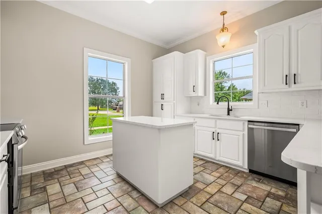 $469,900 | 146 Pecan Row Lane, Alexandria, LA 71303