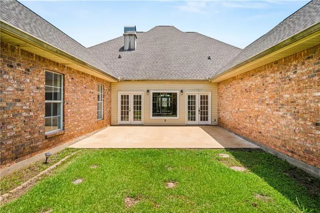 $469,900 | 146 Pecan Row Lane, Alexandria, LA 71303