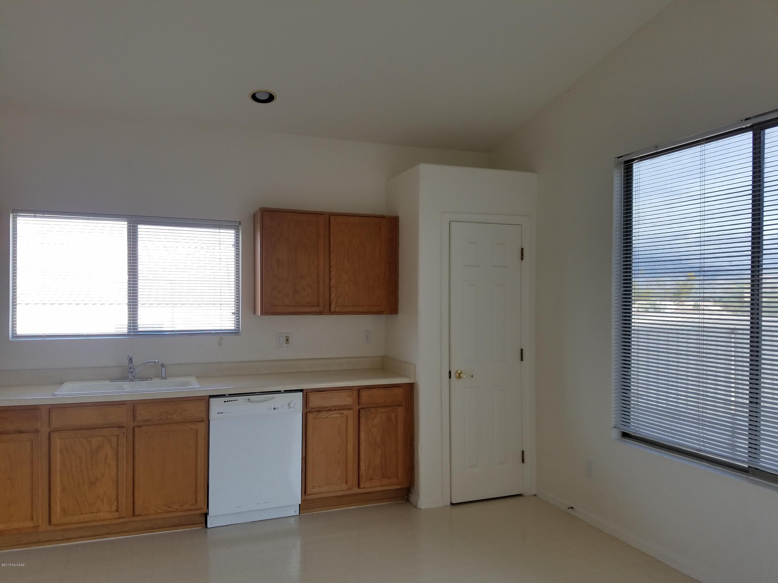 780 North Western Ridge Trail Tucson, AZ 85748 - Photo 8 of 24