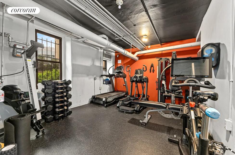 552 Riverside Drive, Unit 1A Manhattan, NY 10027 - Photo 9 of 13