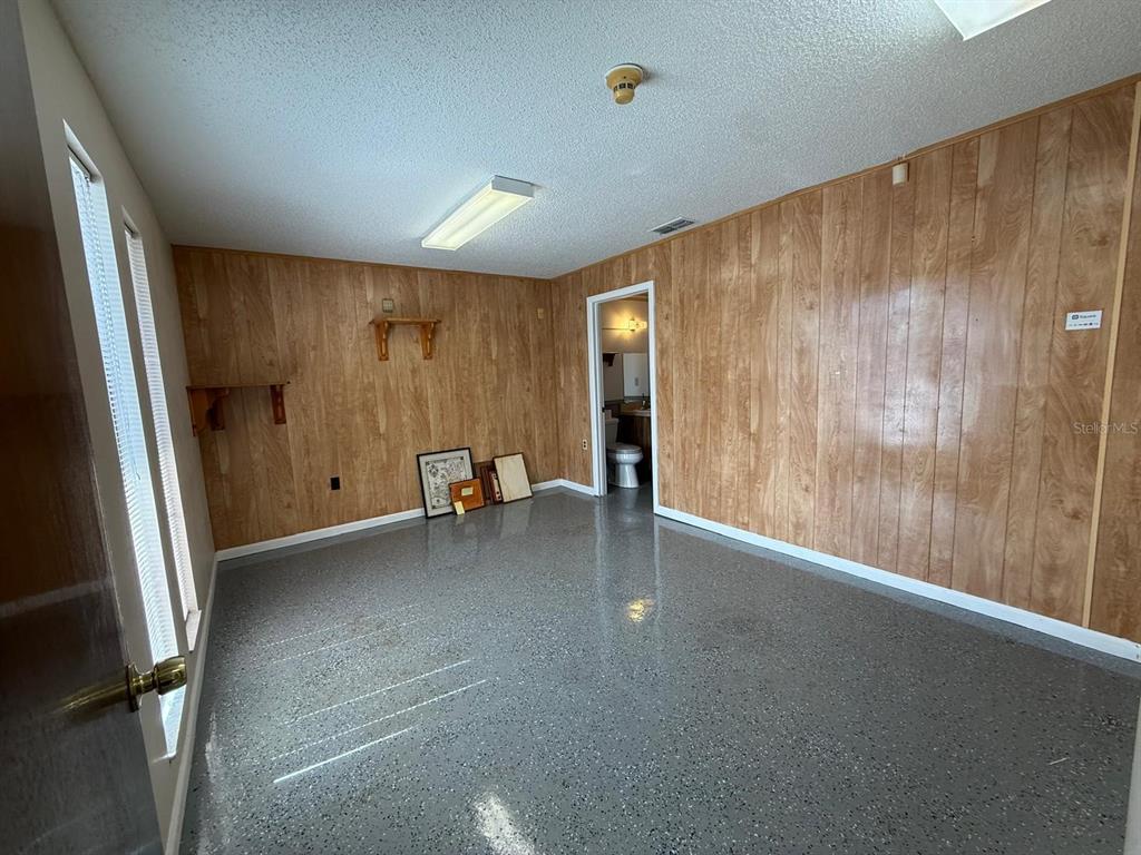 11640 Zimmerman Road Port Richey, FL 34668 - Photo 4 of 17