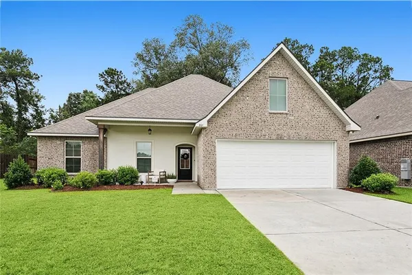 $2,500 | 801 Jackson Court, Madisonville, LA 70447