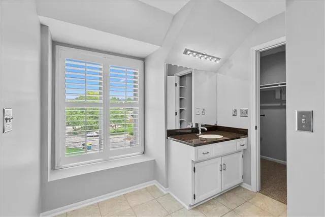 $649,000 | 4328 West 110th Street, Leawood, KS 66211